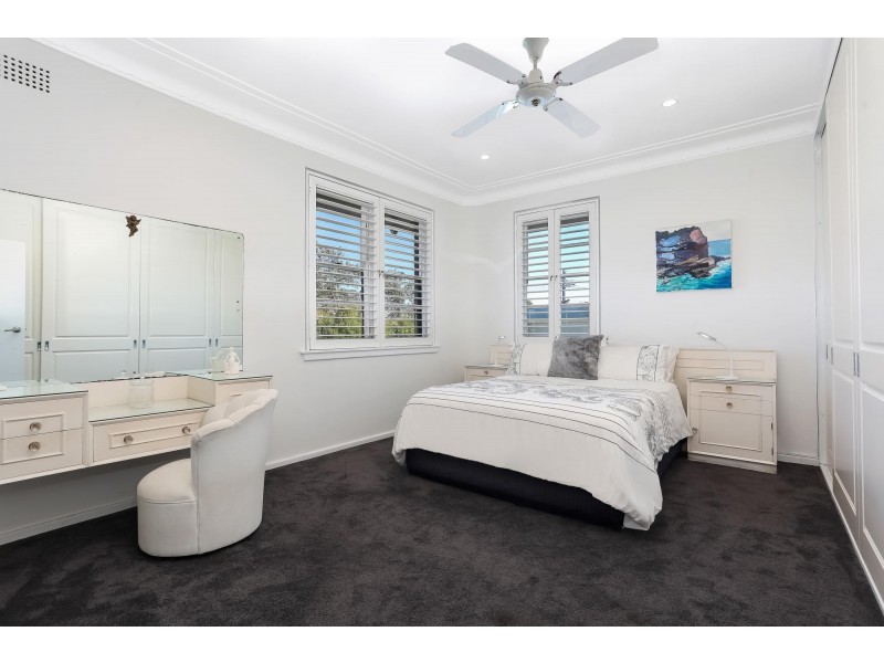 4 Douglas Parade, Dover Heights NSW 2030