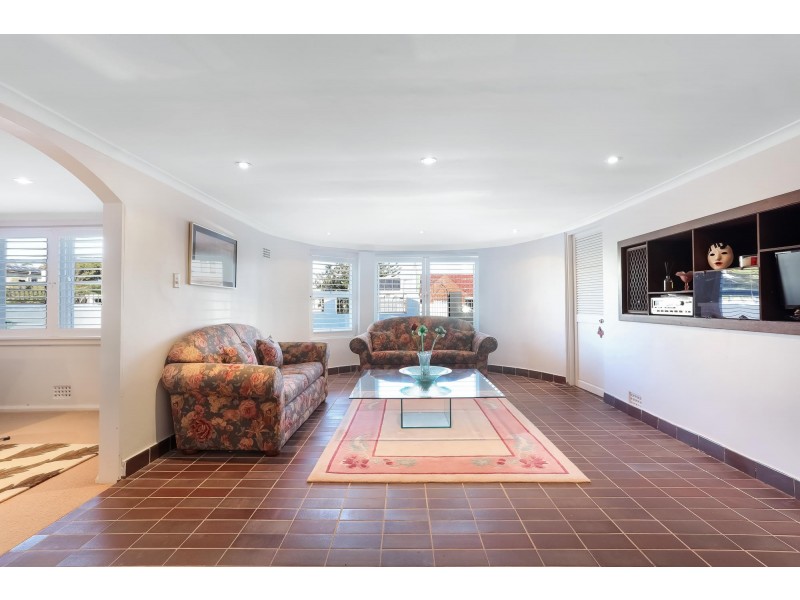 4 Douglas Parade, Dover Heights NSW 2030