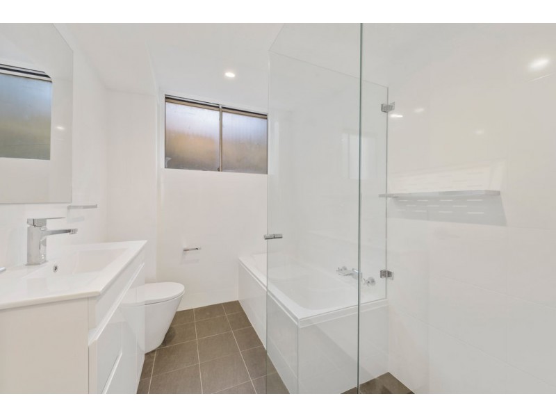 1B/39-41 Penkivil Street, Bondi NSW 2026