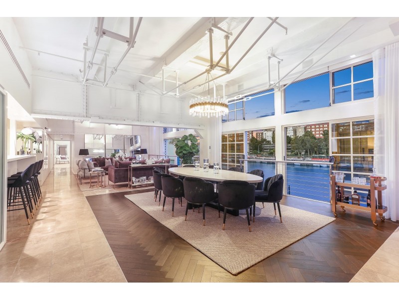 327/6E Cowper Wharf Roadway, Woolloomooloo NSW 2011