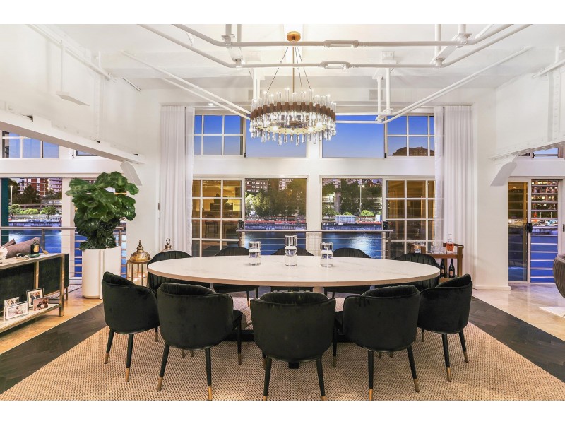 327/6E Cowper Wharf Roadway, Woolloomooloo NSW 2011