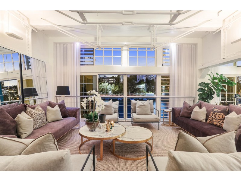 327/6E Cowper Wharf Roadway, Woolloomooloo NSW 2011