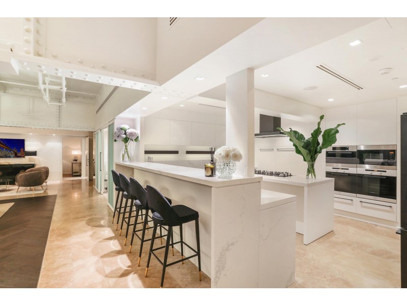 327/6E Cowper Wharf Roadway, Woolloomooloo NSW 2011