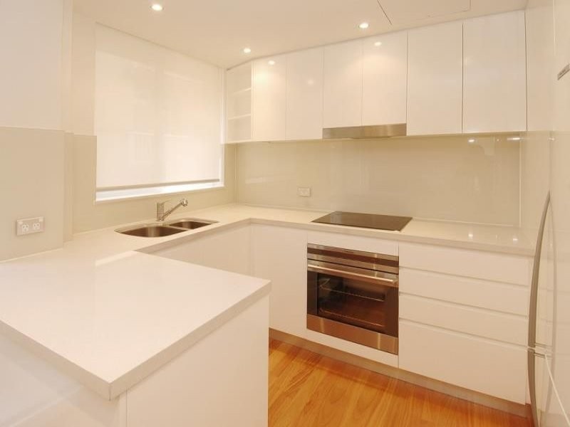 2/130 Curlewis Street, Bondi NSW 2026