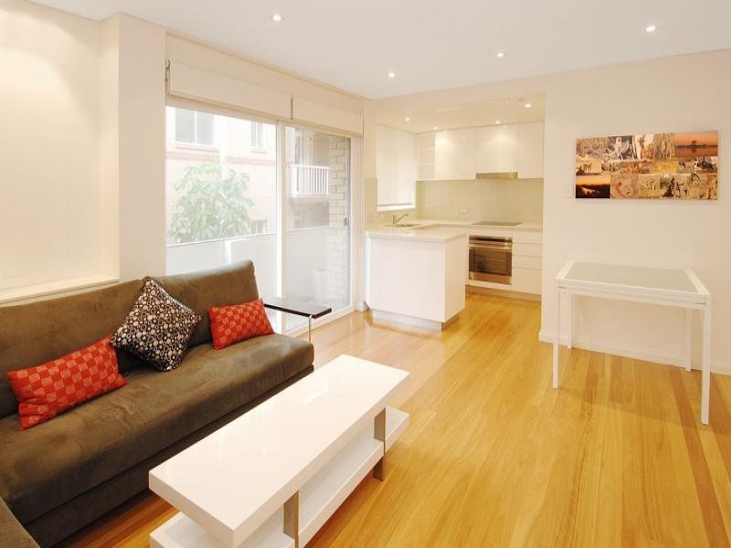 2/130 Curlewis Street, Bondi NSW 2026