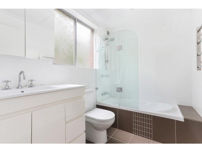 2/24 Diamond Bay Road, Vaucluse NSW 2030