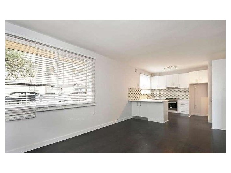 1/4 Maloney Street, Eastlakes NSW 2018