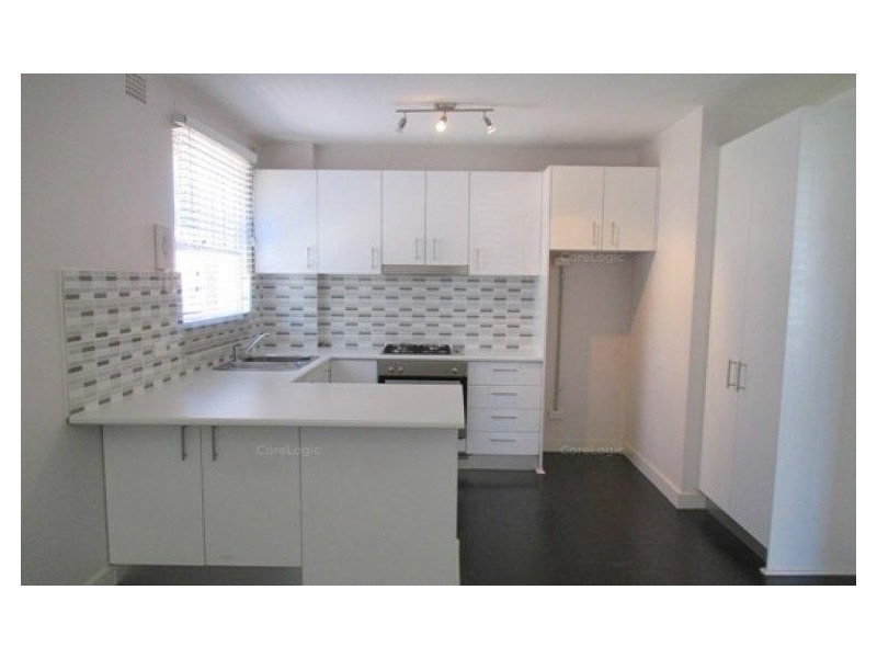 1/4 Maloney Street, Eastlakes NSW 2018