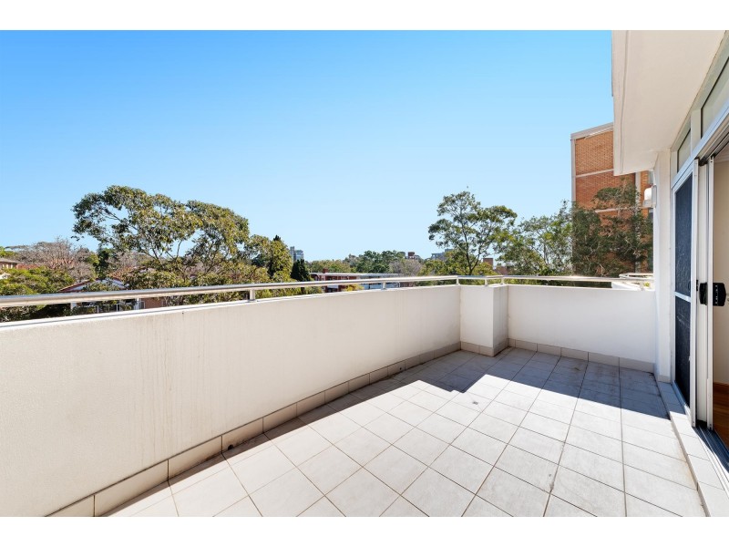 18/30 Penkivil Street, Bondi NSW 2026