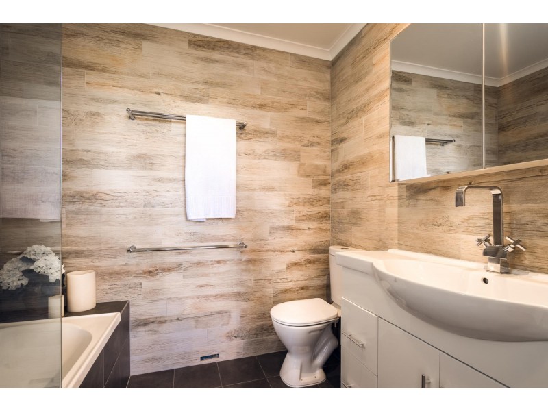 61/372 Edgecliff Road, Woollahra NSW 2025