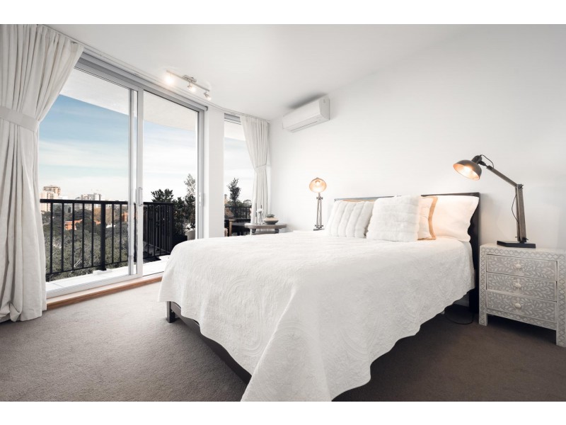 61/372 Edgecliff Road, Woollahra NSW 2025