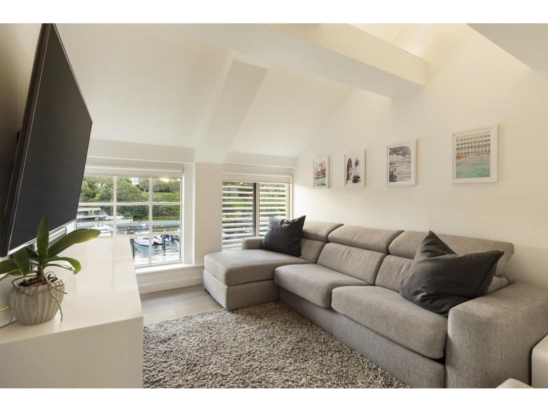 511/6E Cowper Wharf Roadway, Woolloomooloo NSW 2011