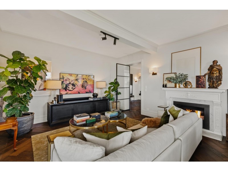 2/2 Aston Gardens, Bellevue Hill NSW 2023