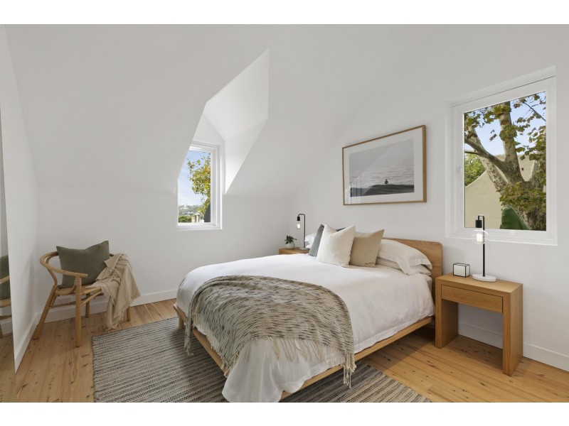 290 Edgecliff Road, Woollahra NSW 2025