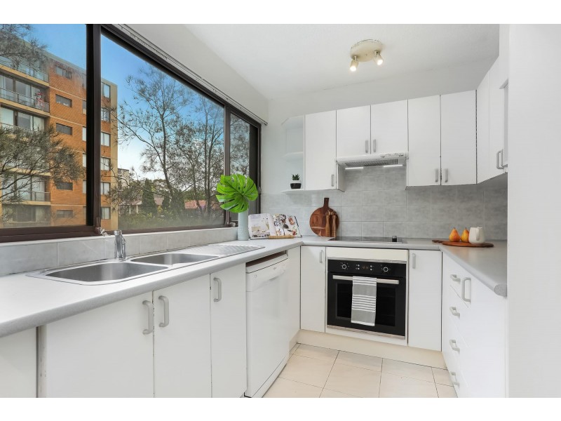 8/20 Penkivil Street, Bondi NSW 2026