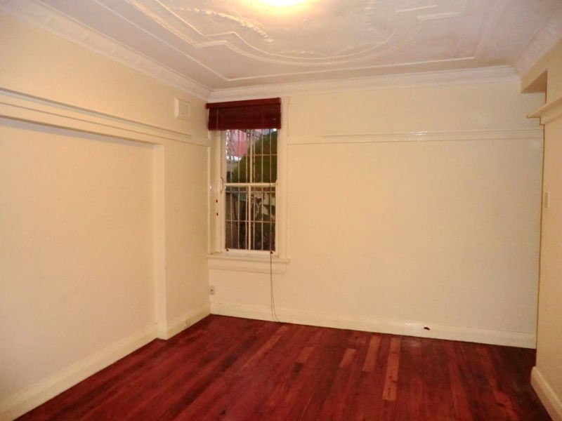 2/13-17 Hughes Street, Potts Point NSW 2011