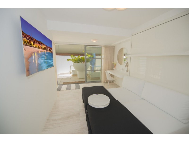 2-4 Notts Avenue, Bondi Beach NSW 2026