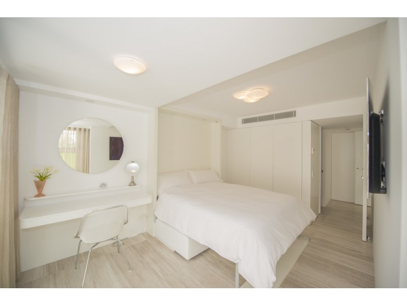 2-4 Notts Avenue, Bondi Beach NSW 2026