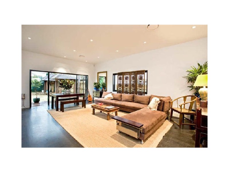 8 Glenayr Avenue, North Bondi NSW 2026