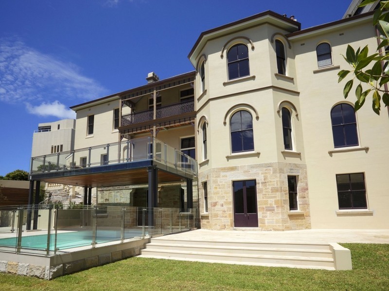 102 Elizabeth Bay Rd, Elizabeth Bay NSW 2011