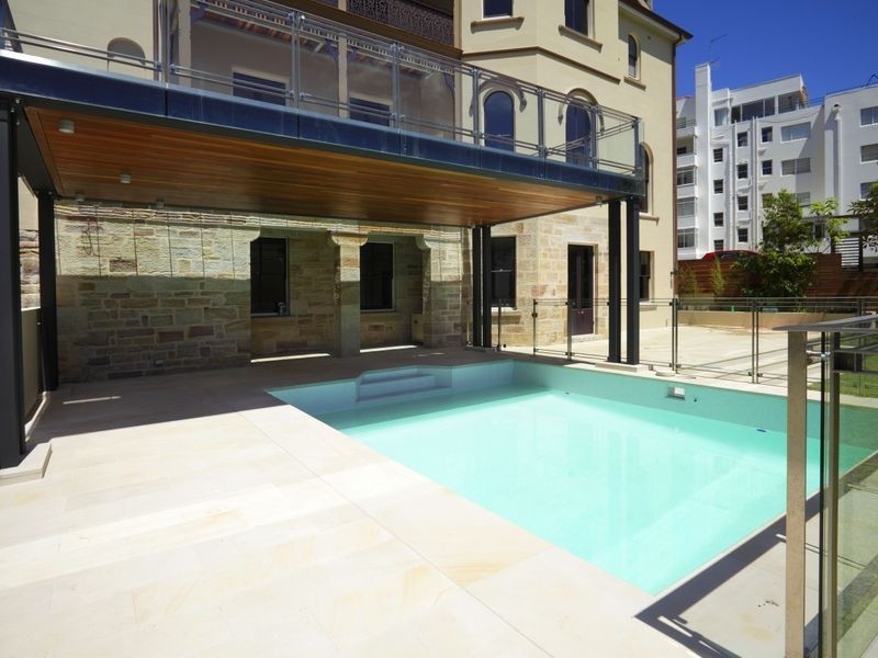 102 Elizabeth Bay Rd, Elizabeth Bay NSW 2011