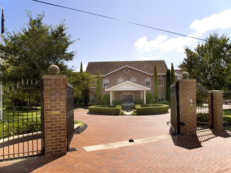 30 Cubitt Drive, Denham Court NSW 2565