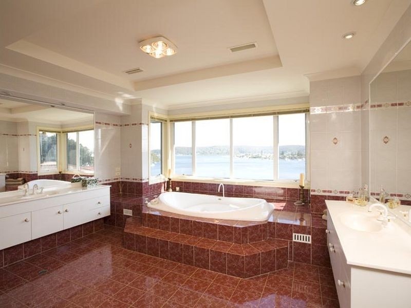 92 Daley Avenue, Daleys Point NSW 2257