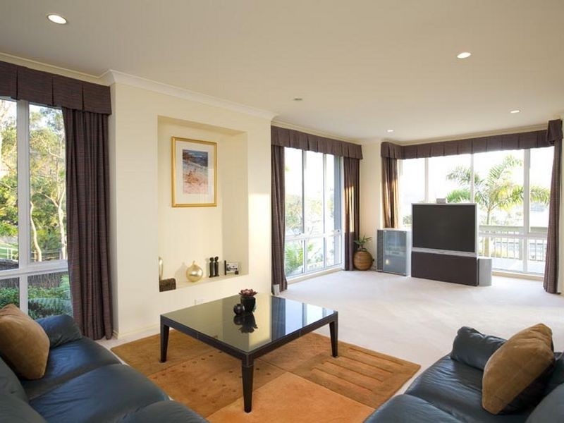 92 Daley Avenue, Daleys Point NSW 2257