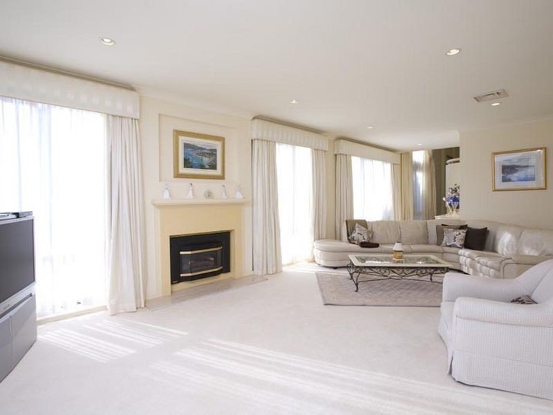 92 Daley Avenue, Daleys Point NSW 2257