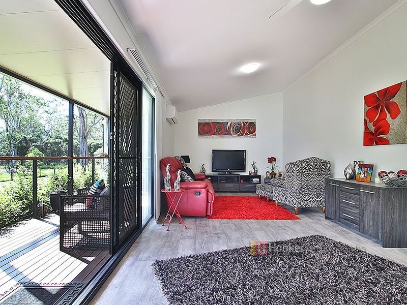 60 Woodlands Ct, Jimboomba QLD 4280