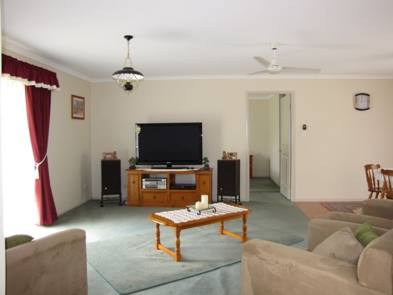 13 Shergar Ct, Jimboomba QLD 4280