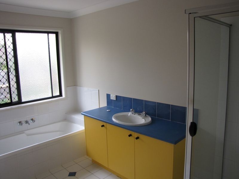 20 Sandalwood Crt, Jimboomba QLD 4280