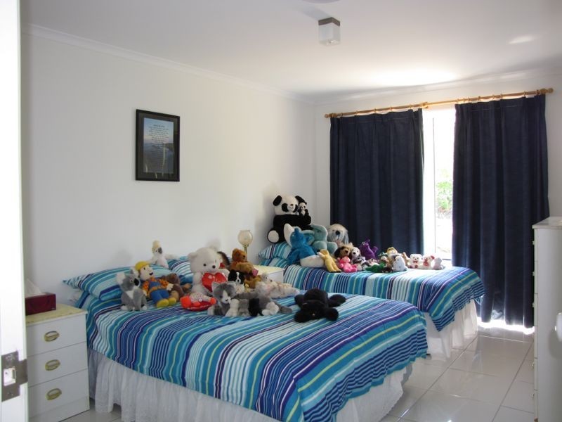 5 Red Ash ct, Jimboomba QLD 4280