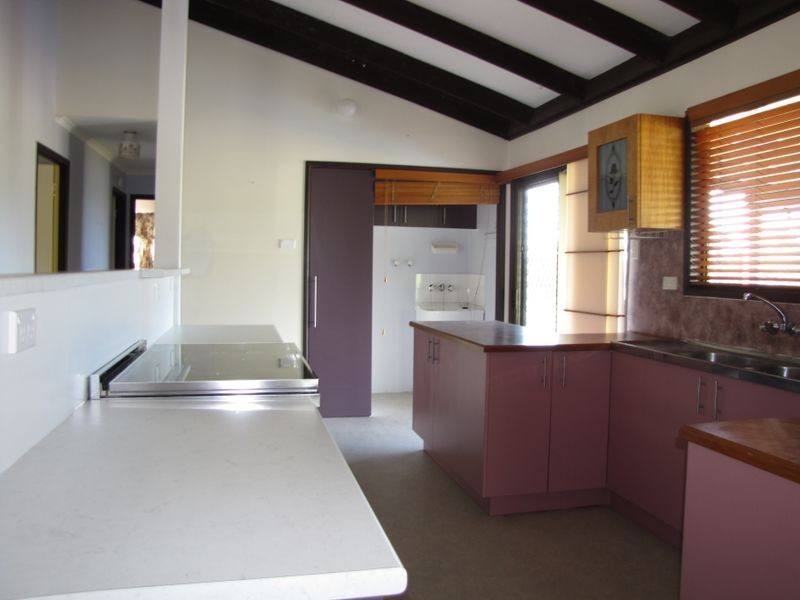 181 Larch Road, Tamborine QLD 4270