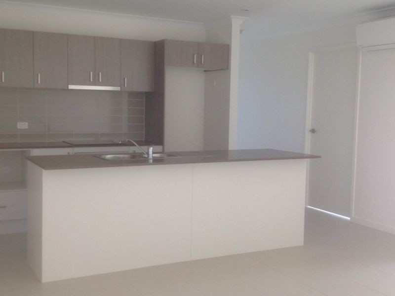 1-4 Cnr Alabaster & Topaz Av, Logan Reserve QLD 4133