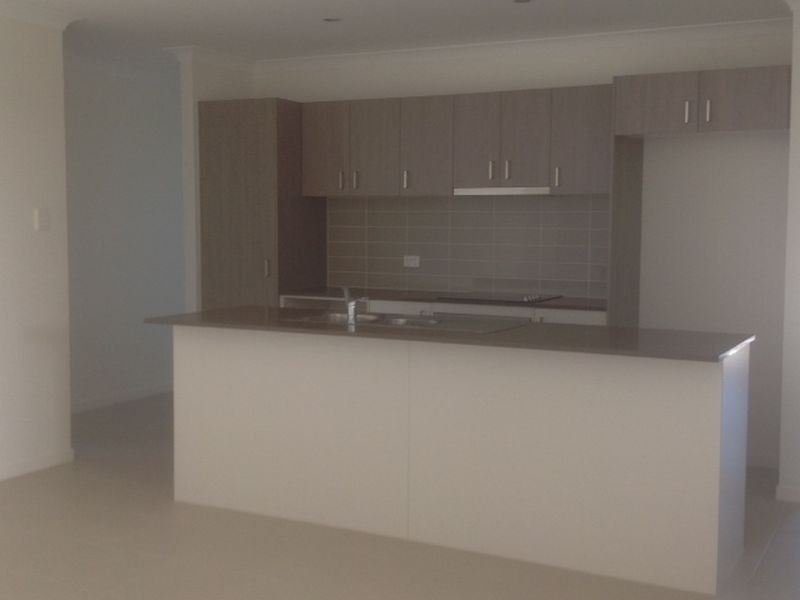 1-4 Cnr Alabaster & Topaz Av, Logan Reserve QLD 4133