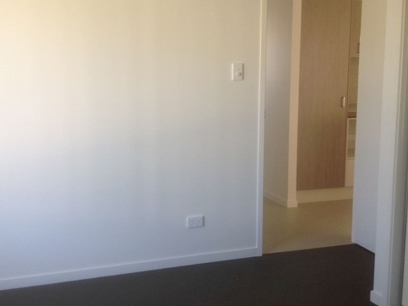 1-4 Cnr Alabaster & Topaz Av, Logan Reserve QLD 4133