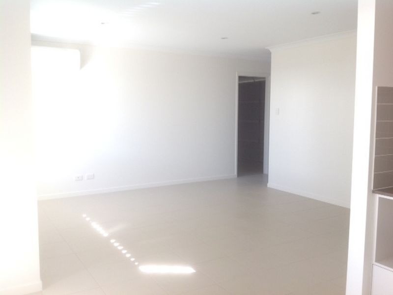 2-4 Cnr Alabaster & Topaz Av, Logan Reserve QLD 4133