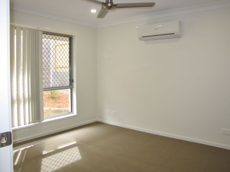 89 Meadows Circuit, Bellbird Park QLD 4300