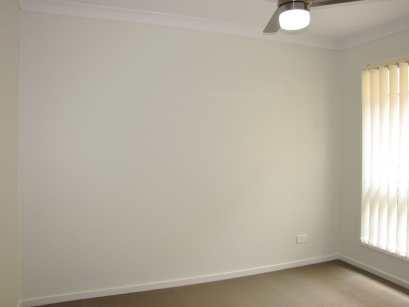 89 Meadows Circuit, Bellbird Park QLD 4300