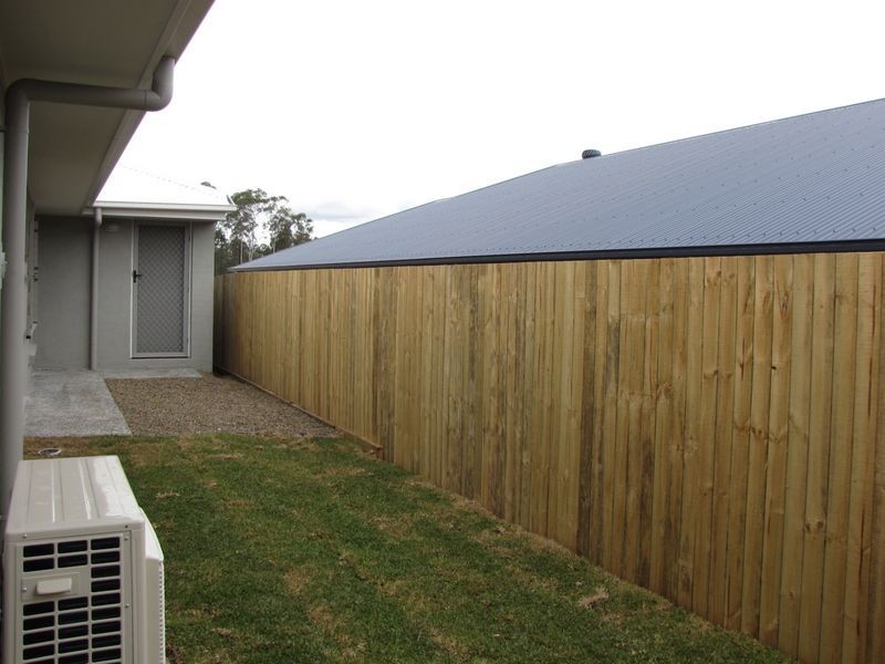 89 Meadows Circuit, Bellbird Park QLD 4300