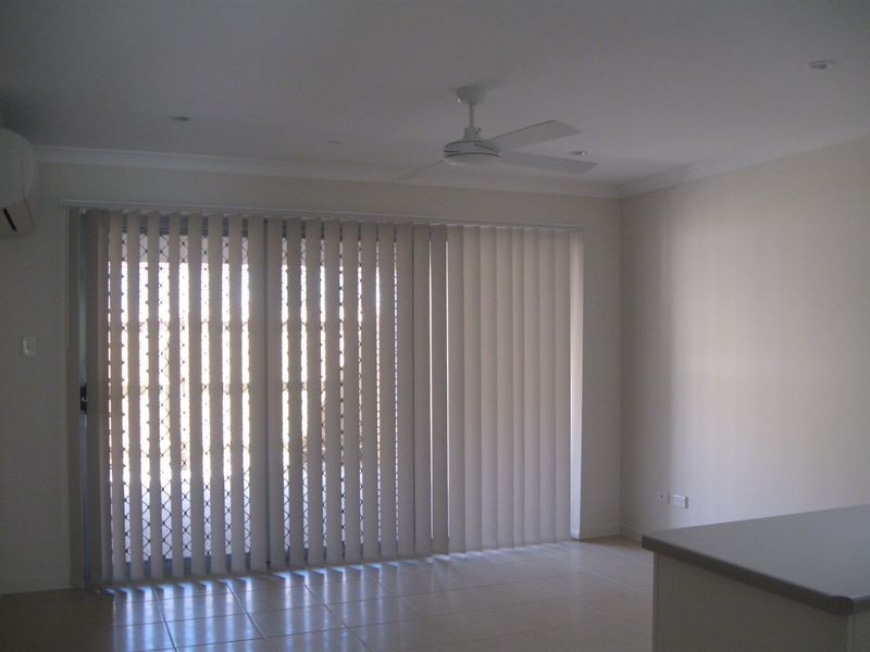 1/31 CNR Carew & Schroeder Sts, Yarrabilba QLD 4207