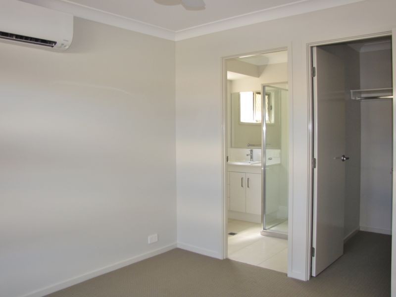 Unit1 17 Kanimbla St, Holmview QLD 4207