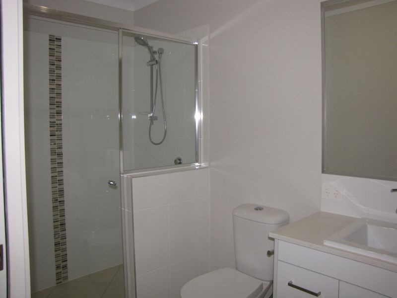 Unit1 17 Kanimbla St, Holmview QLD 4207