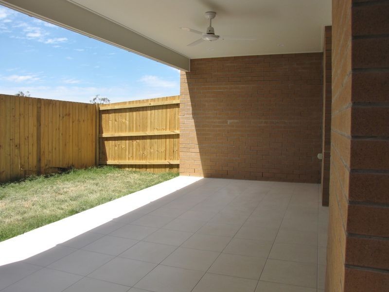 Unit1 17 Kanimbla St, Holmview QLD 4207