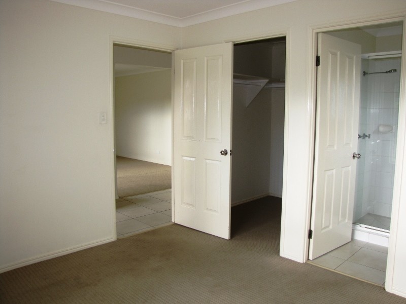 3 Creekside Cr, Jimboomba QLD 4280