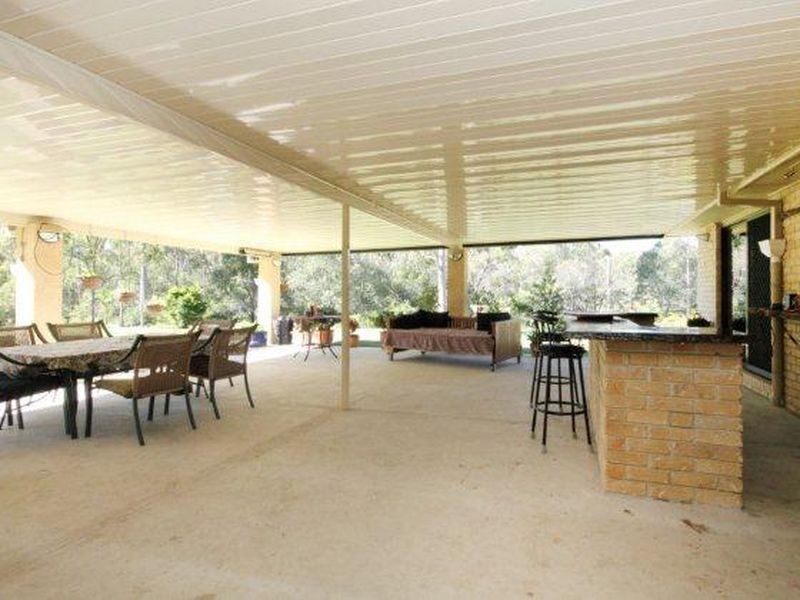 200 Peppertree Dr, Jimboomba QLD 4280