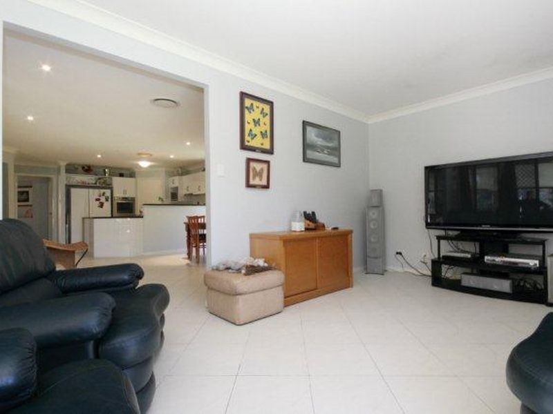 200 Peppertree Dr, Jimboomba QLD 4280