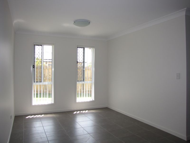 Logan Reserve QLD 4133