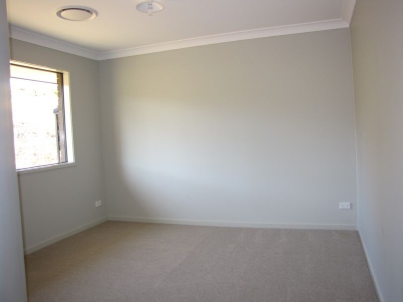 14-16 Lavers Street, Mundoolun QLD 4285